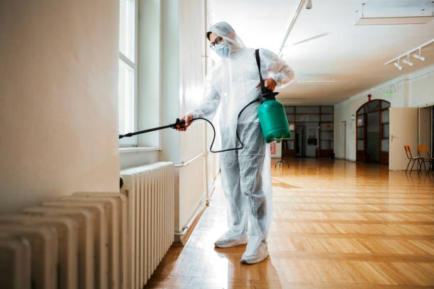 Best Emergency Pest Control  in Altamont, KS